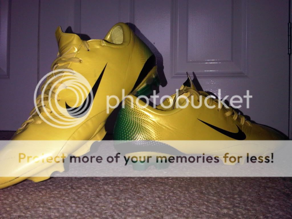 FOR SALE Rare Nike Mercurial Vapor III Yellow/Green Uk9/Us10 | BigSoccer